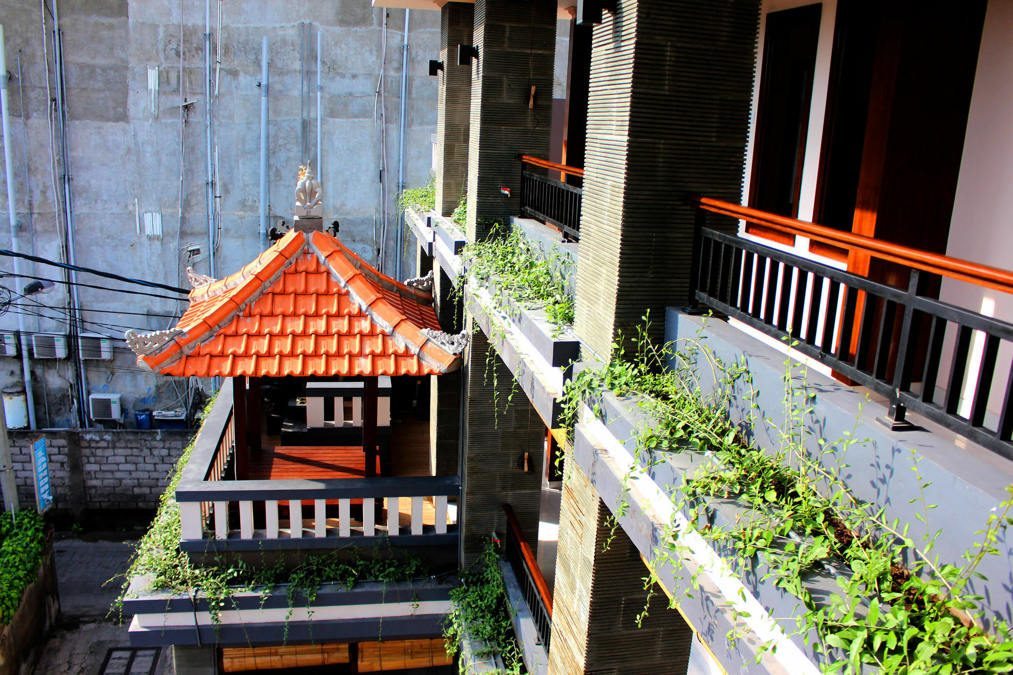 Pondok 3 Mertha Kuta Lombok Esterno foto