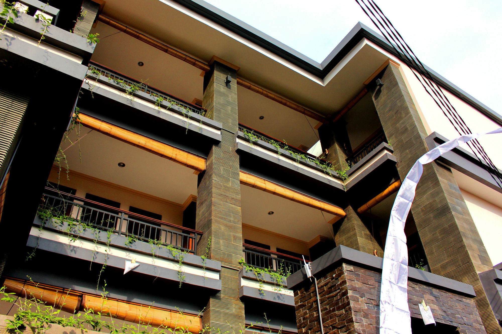Pondok 3 Mertha Kuta Lombok Esterno foto